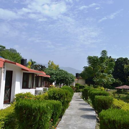 Corbett Roop Resorts Rāmnagar Exterior foto