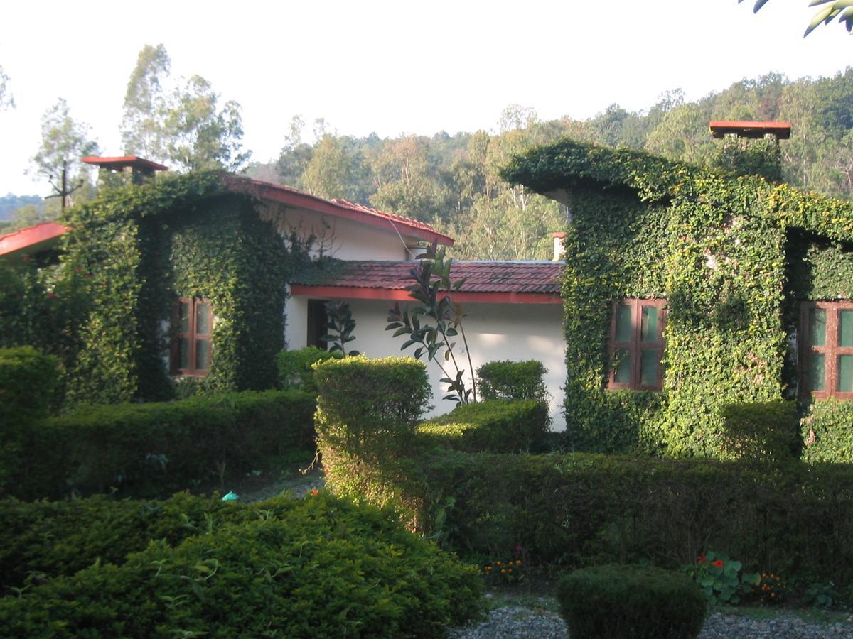 Corbett Roop Resorts Rāmnagar Exterior foto